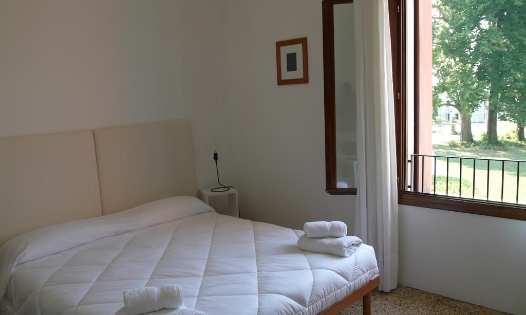 B&B Giardino Jappelli Rosa Bilik gambar